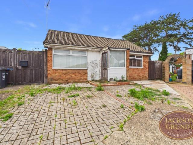 Bungalow for sale in Northampton, Northamptonshire
