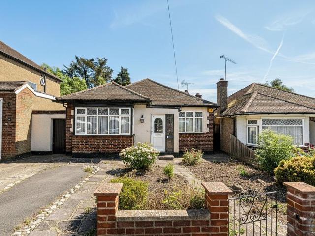 Bungalow for sale in Northwood, Greater London