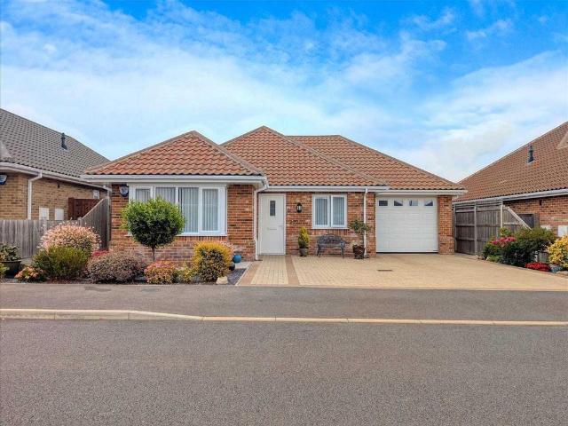 Bungalow for sale in Dale Hill, Essex