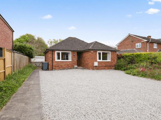 Bungalow for sale in The Bridge, Kent