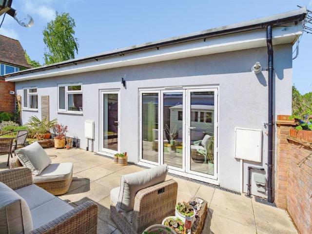 Bungalow for sale in Moorend, Pouchen End