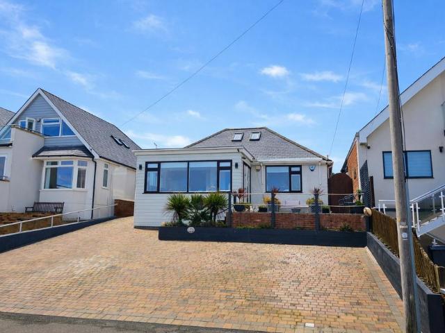Bungalow for sale in Hampton, The Bridge
