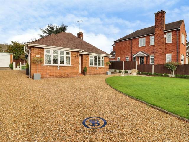 Bungalow for sale in Sandbach