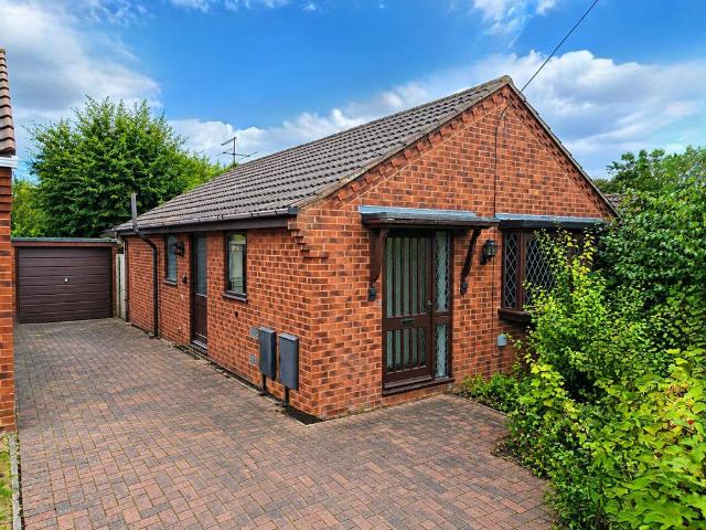 Bungalow for sale in Netherfield, Gedling