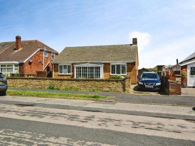 Bungalow for sale in Mablethorpe and Sutton, Belleau