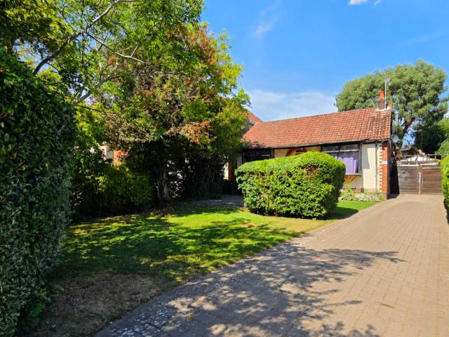 Bungalow for sale in West End, Fareham