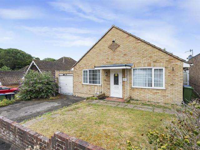 Bungalow for sale in Denton, Iford