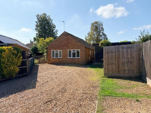 Bungalow for sale in Poets Estate, Newport Pagnell