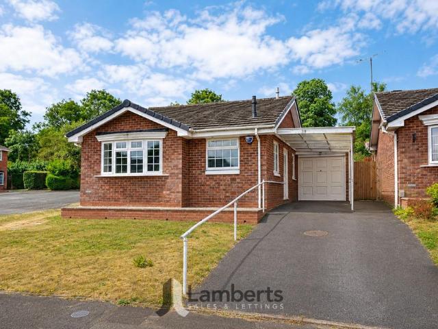 Bungalow for sale in Oakenshaw, Redditch