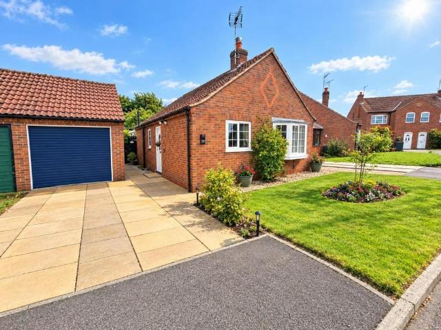 Bungalow for sale in Weaverthorpe
