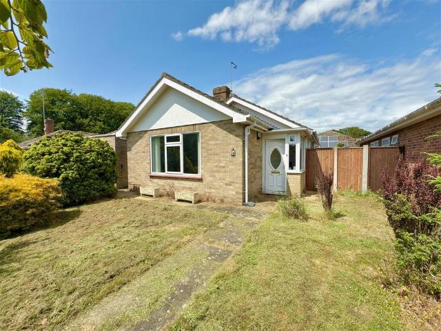 Bungalow for sale in Eastbridge, Suffolk