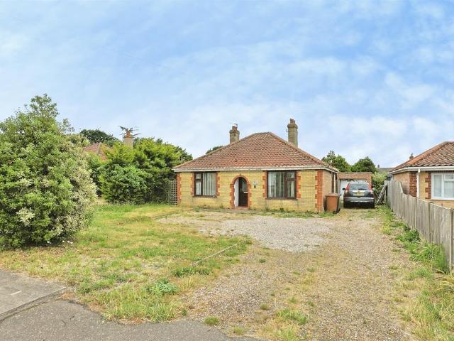 Bungalow for sale in East Tuddenham, Norfolk