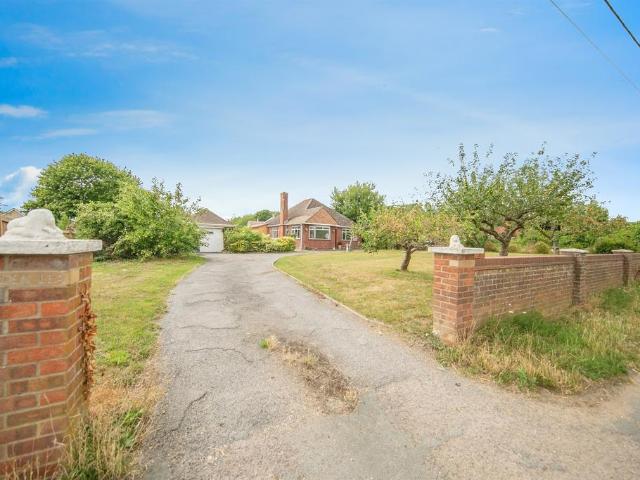 Bungalow for sale in Chelmondiston, Suffolk