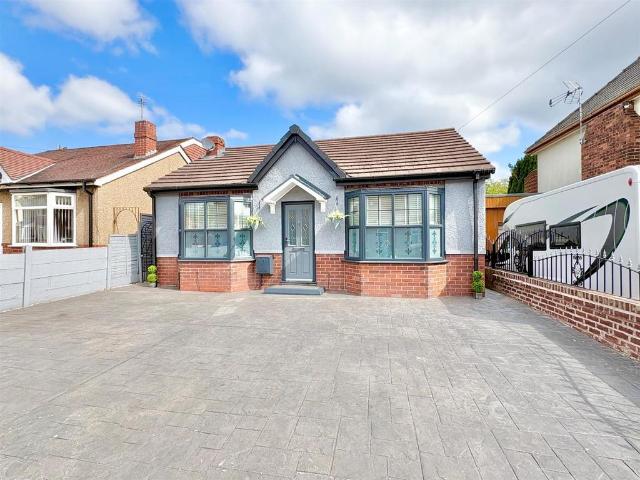 Bungalow for sale in Howe Bridge, Wigan