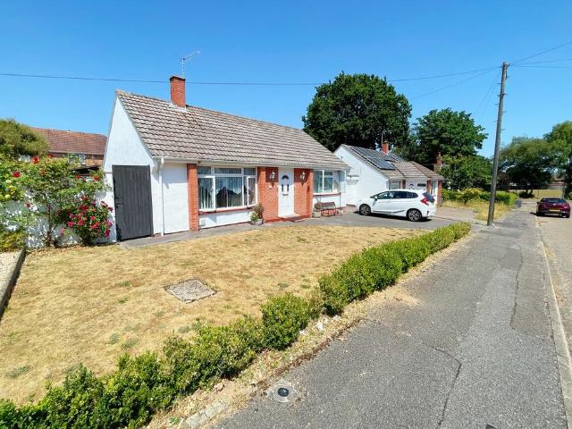 Bungalow for sale in Talbot Village, Bournemouth
