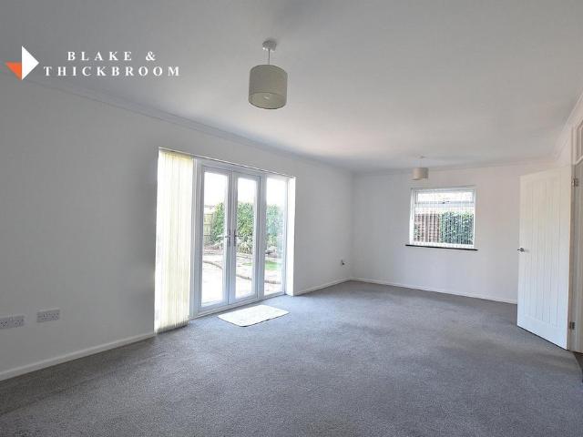 Bungalow for sale in Holland-on-Sea, Dale Hill