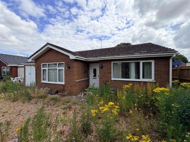 Bungalow for sale in Holbeach CP, Gosberton Clough