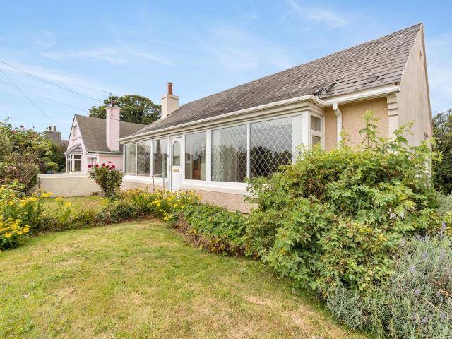 Bungalow for sale