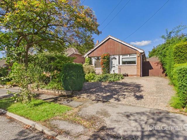 Bungalow for sale in Allestree, East Midlands
