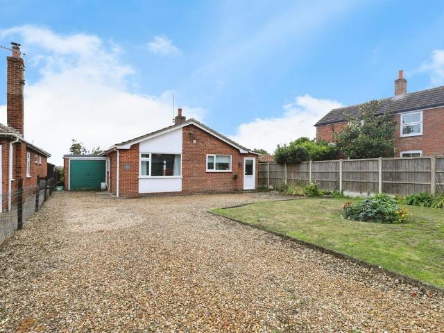 Bungalow for sale in Gosberton Clough, Lincolnshire
