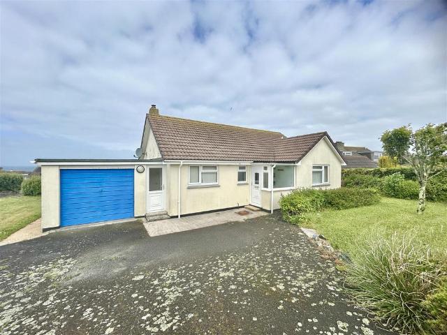 Bungalow for sale in Mullion, Cornwall
