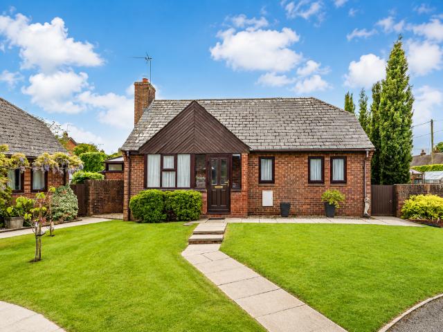 Bungalow for sale in Broad Hinton, Wiltshire