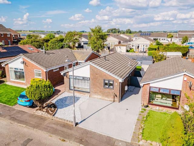 Bungalow for sale in Stewarton, Scotland