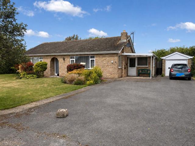 Bungalow for sale in Gosberton Clough, Lincolnshire
