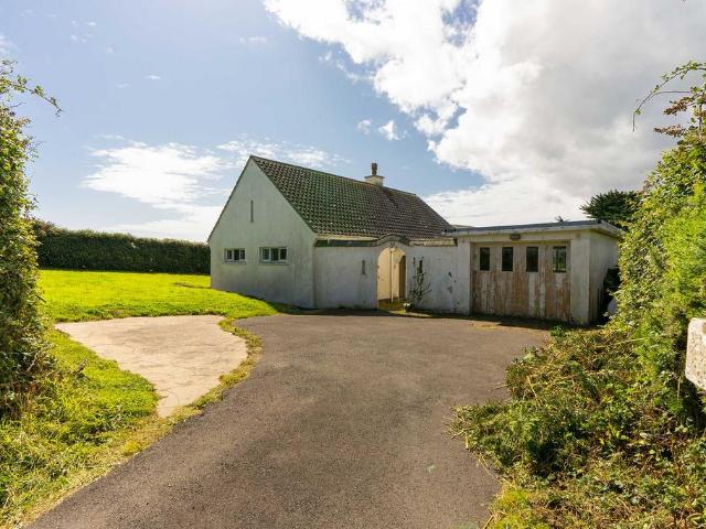 Bungalow for sale in Maughold