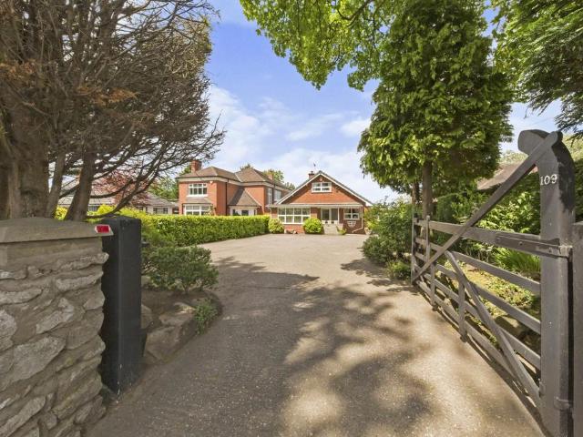 Bungalow for sale in Sandbach
