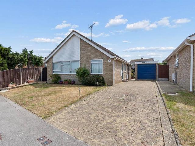 Bungalow for sale in South Tankerton, The Bridge