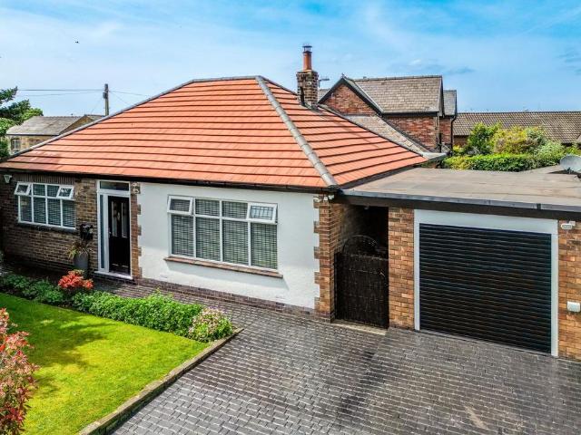 Bungalow for sale in Billinge, St Helens