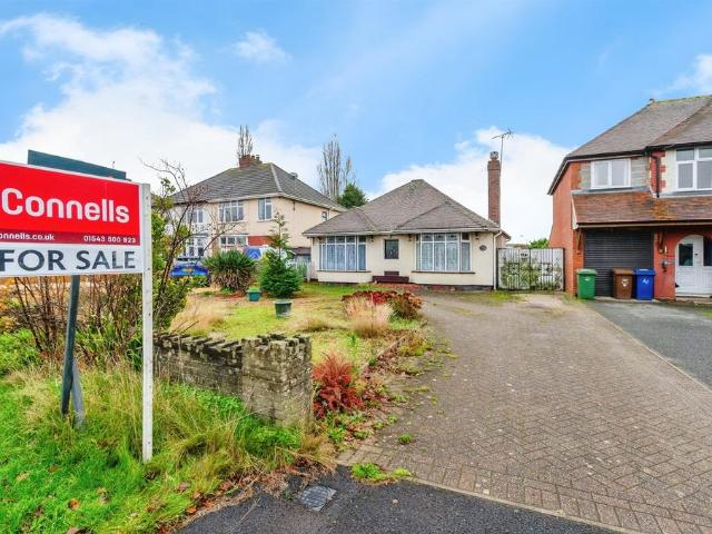 Bungalow for sale in Chadsmoor, Staffordshire