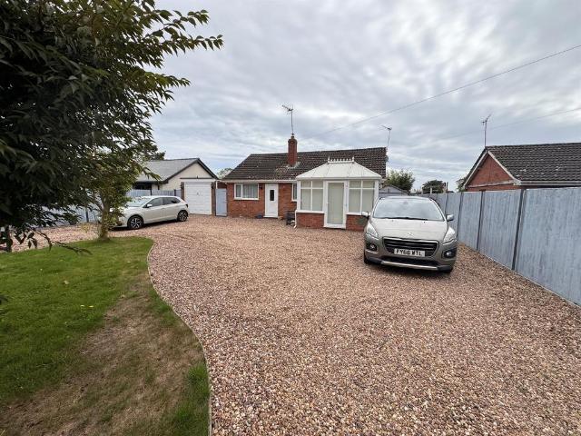 Bungalow for sale in Belleau, Lincolnshire