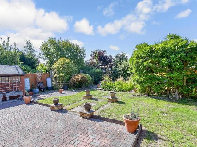 Bungalow for sale in Millmead, Acol