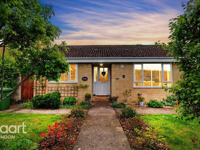 Bungalow for sale in Rodbourne, Swindon