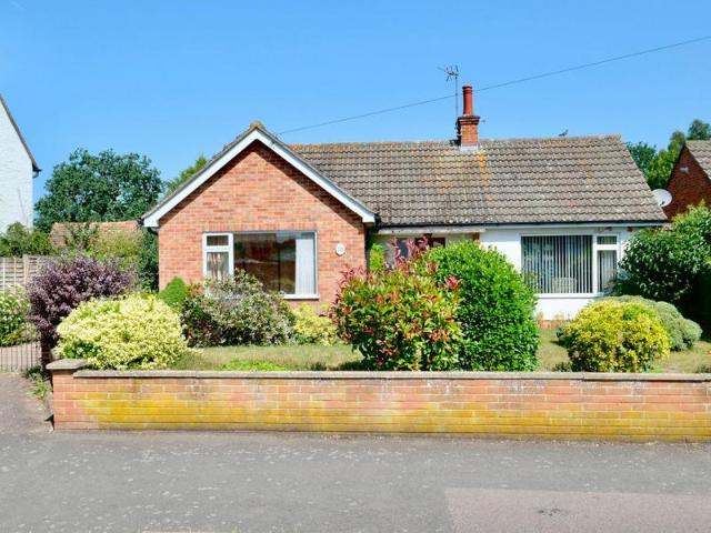 Bungalow for sale in Huntingdon