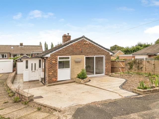 Bungalow for sale in Almondbury, West Yorkshire