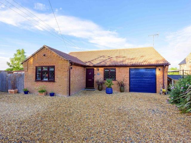 Bungalow for sale in Emneth, King's Lynn and West Norfolk