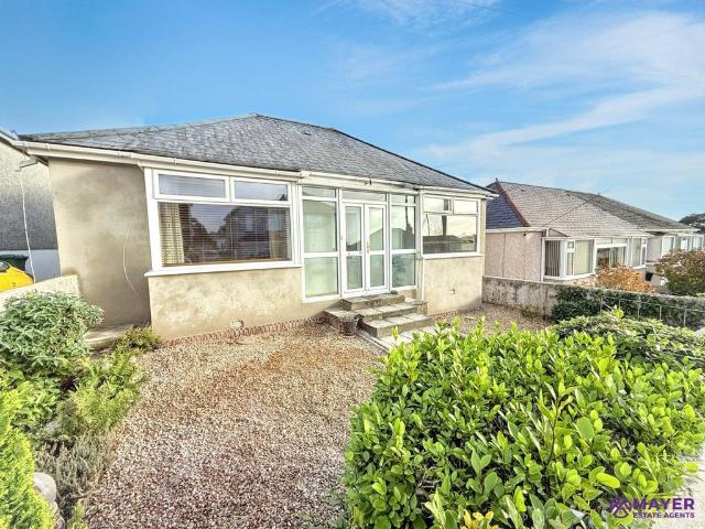 Bungalow for sale in Mount Wise