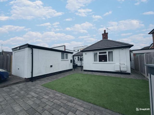 Bungalow for sale in Lostock Green, Cheshire