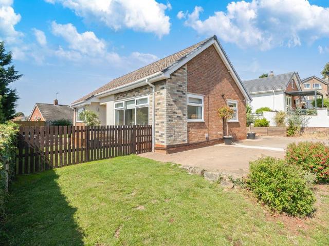 Bungalow for sale in North Elmsall, West Yorkshire