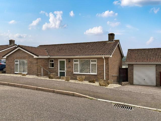 Bungalow for sale in Seaton, Budlake