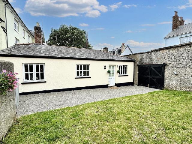 Bungalow for sale in Bridford, Devon