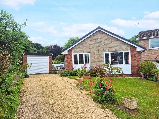 Bungalow for sale in Newlands, Leominster