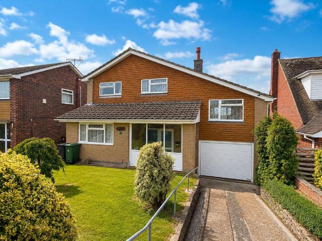 Bungalow for sale in Pebsham, Heathlands