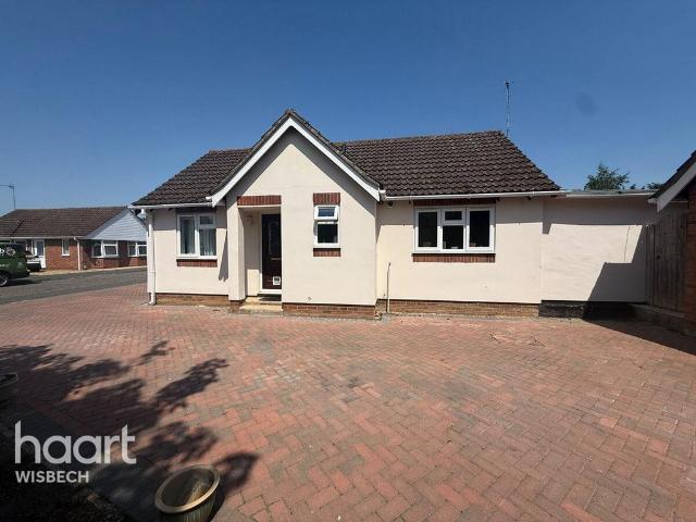 Bungalow for sale in Four Gotes, Cambridgeshire