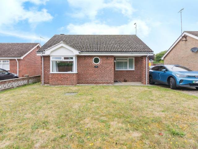 Bungalow for sale in Eastbridge, Suffolk