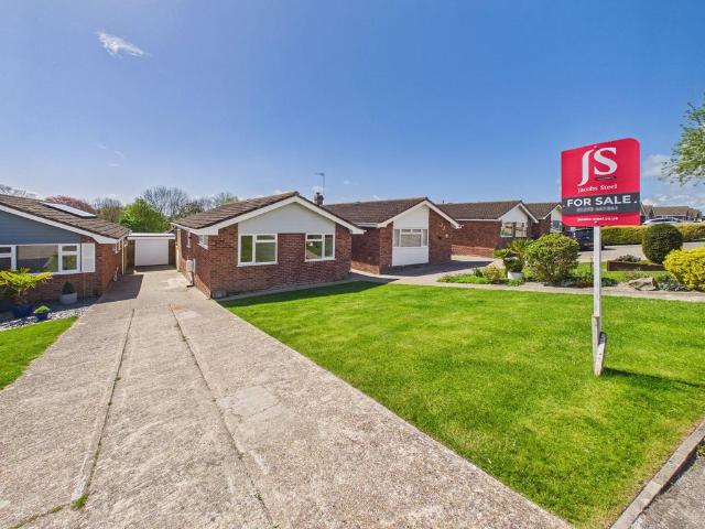 Bungalow for sale in Fishersgate, West Sussex
