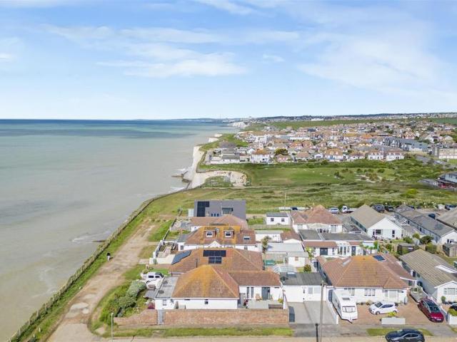 Bungalow for sale in Peacehaven, Iford